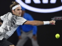 Video: Federer na Australian Open vyhral päťsetovú bitku