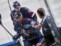 Slovan nebude cestovať na posledný duel základnej časti KHL