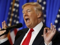  Trump uistil Stoltenberga o dôraznej podpore NATO