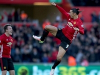 Zlatan má 15 gólov v sezóne ako najstarší v Premier League