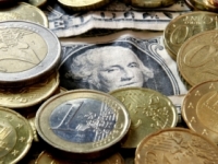 Euro oproti doláru posilnilo