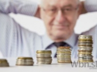 Starodôchodcom pridajú, penzie stúpnu o desiatky eur