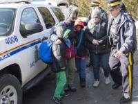 Žiadateľov o azyl pribúda, Kanada poslala na hranice posily 